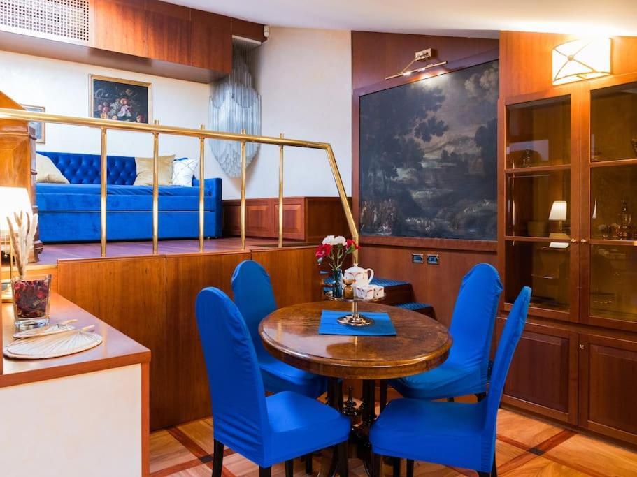 Апартаменти Carbonesi Luxury - Centro Storico Болонья Екстер'єр фото